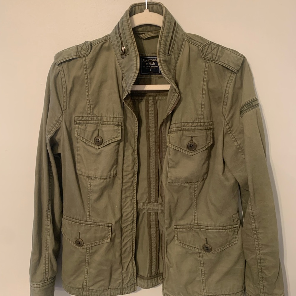 Abercrombie & Fitch utility jacket Women’s size S